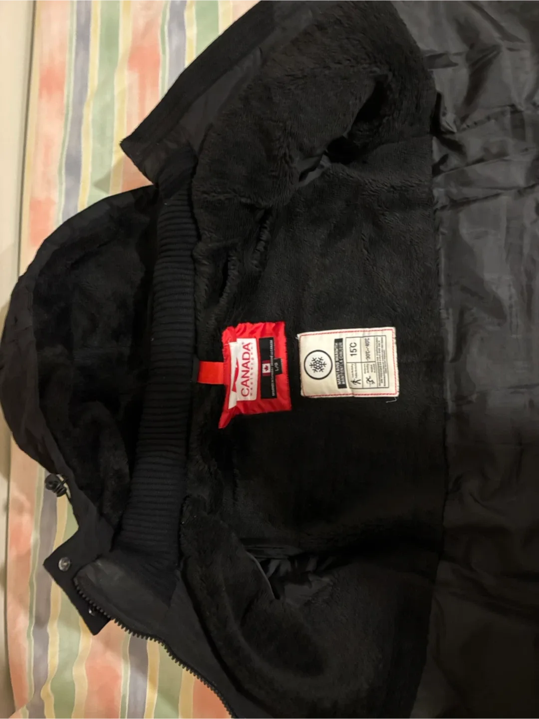 Canada Weather Gear Black Puffer Coat - L/G image indicator(3)