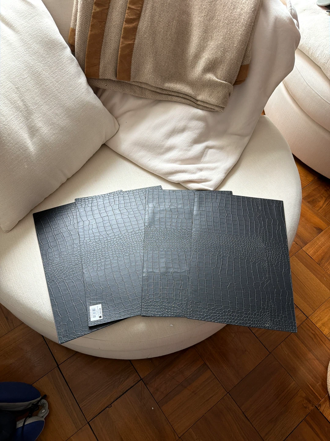 Free Set of 4 Crocodile Print Placemats