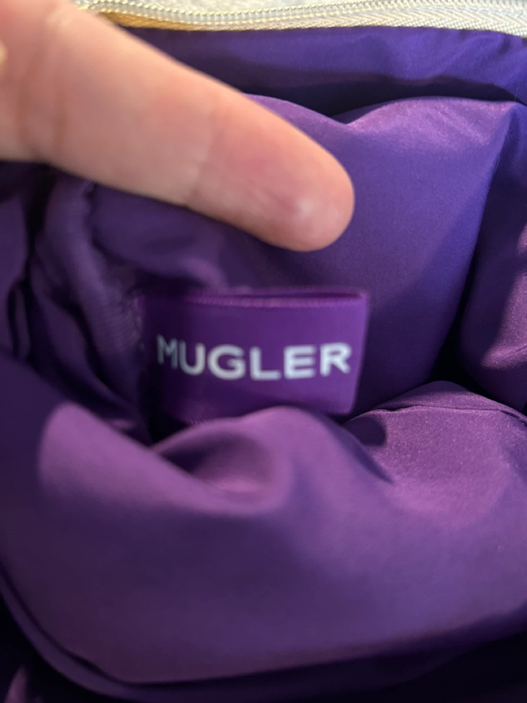 Mugler Makeup Bag - photo 4
