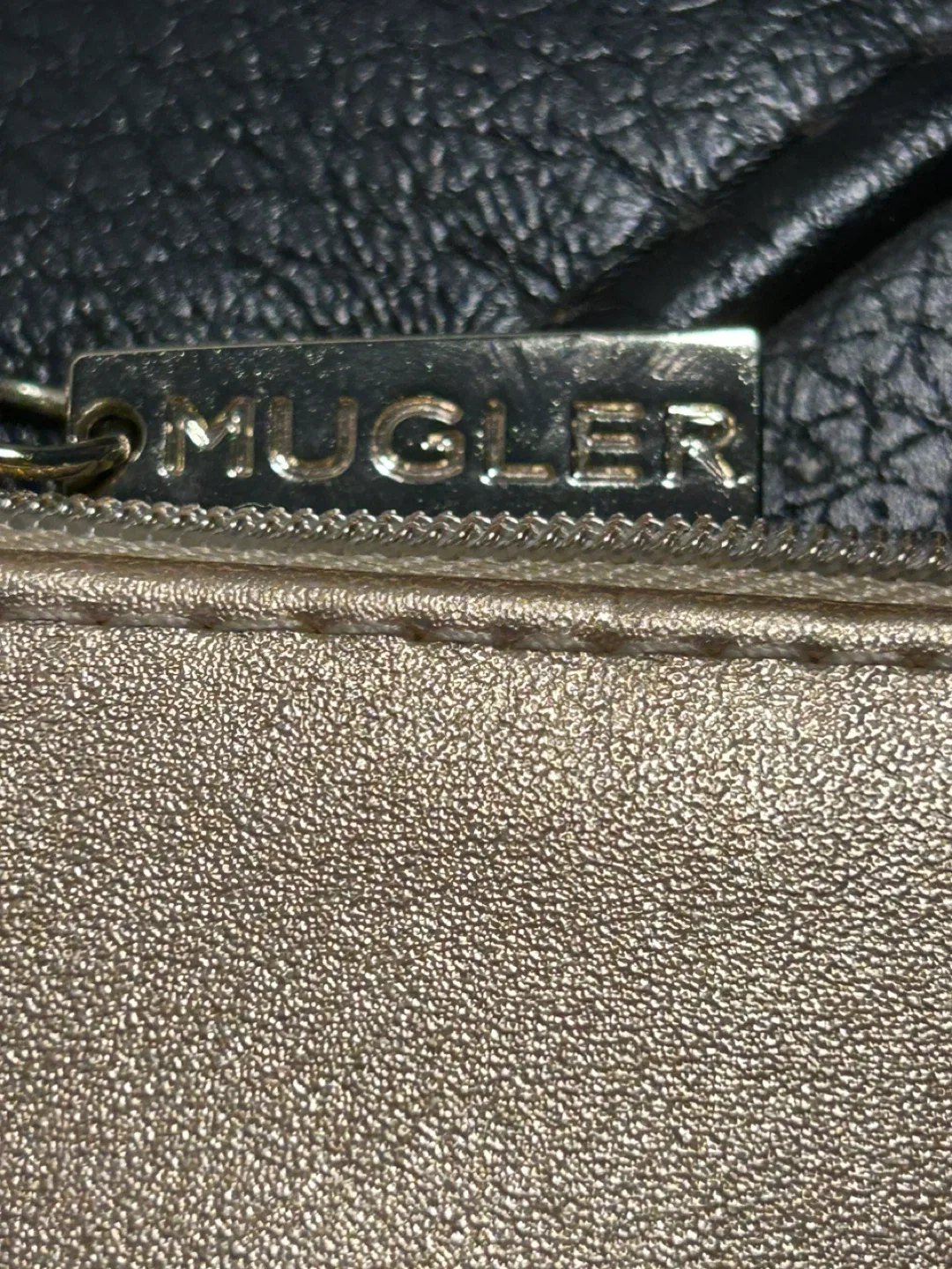 Mugler Makeup Bag image indicator(6)