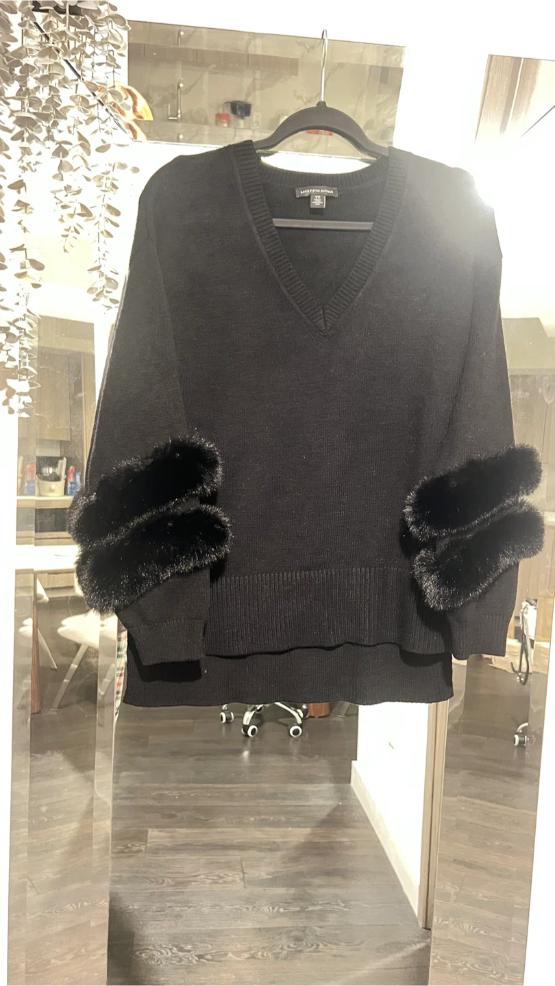 Saks Fifth Avenue Black Sweater with Faux Fur Cuffs - photo 2