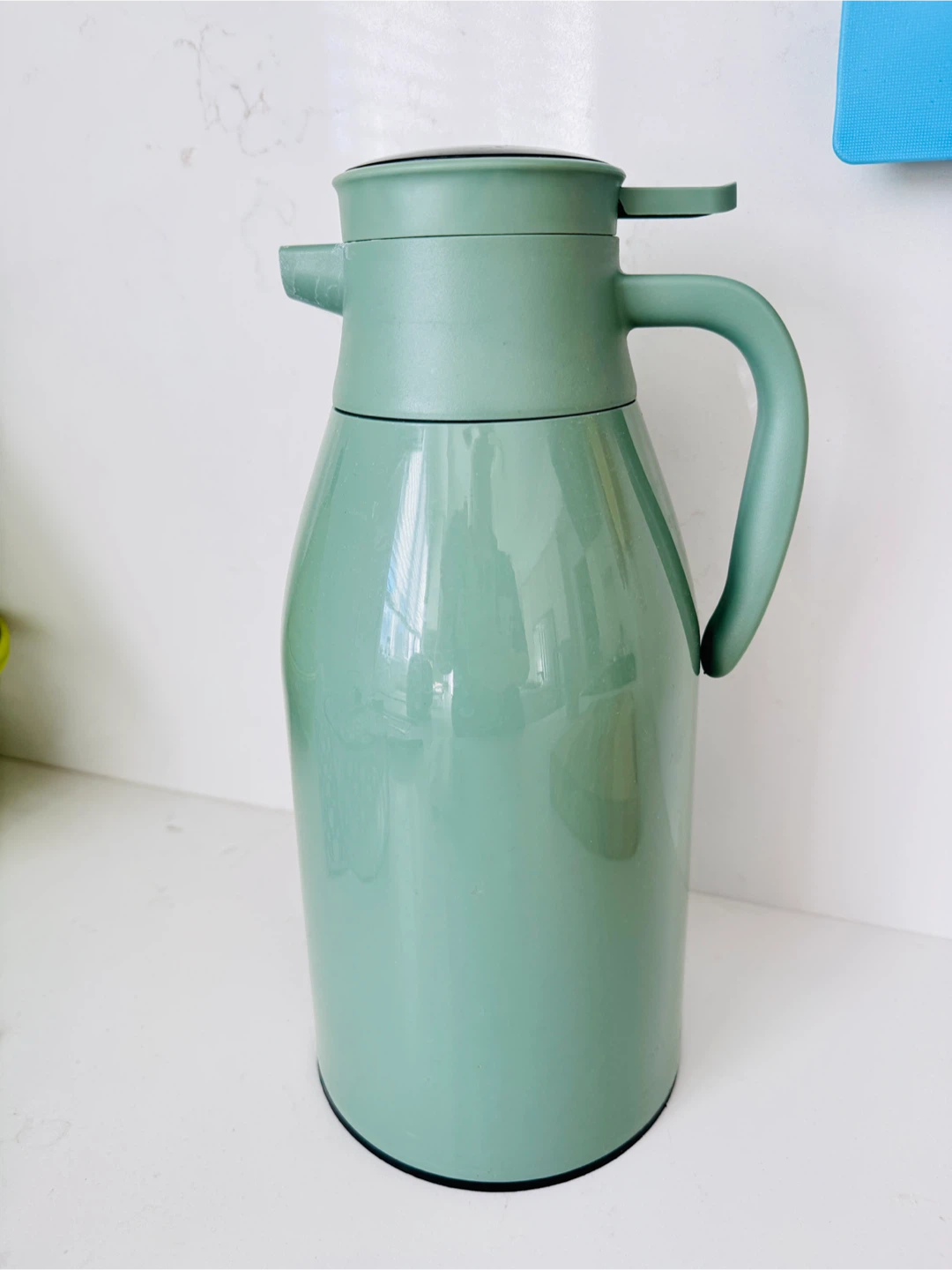 Green Thermos Vacuum Insulated Carafe - photo 2