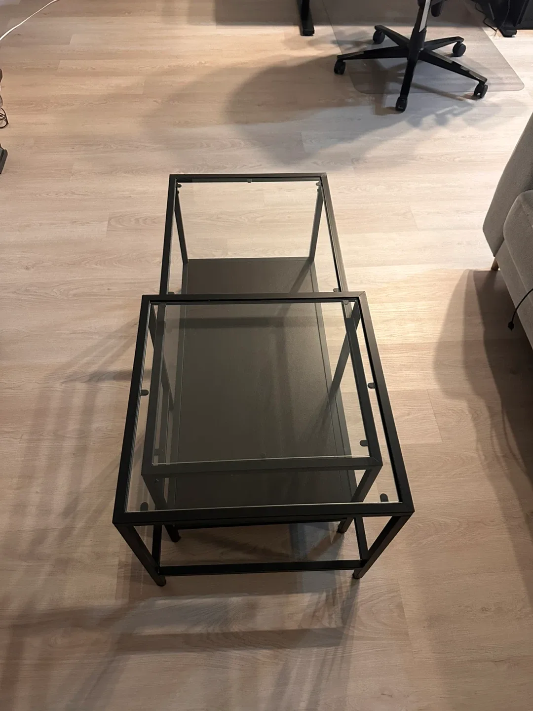 Nesting Coffee Tables - Black Frame, Glass Top image indicator(2)