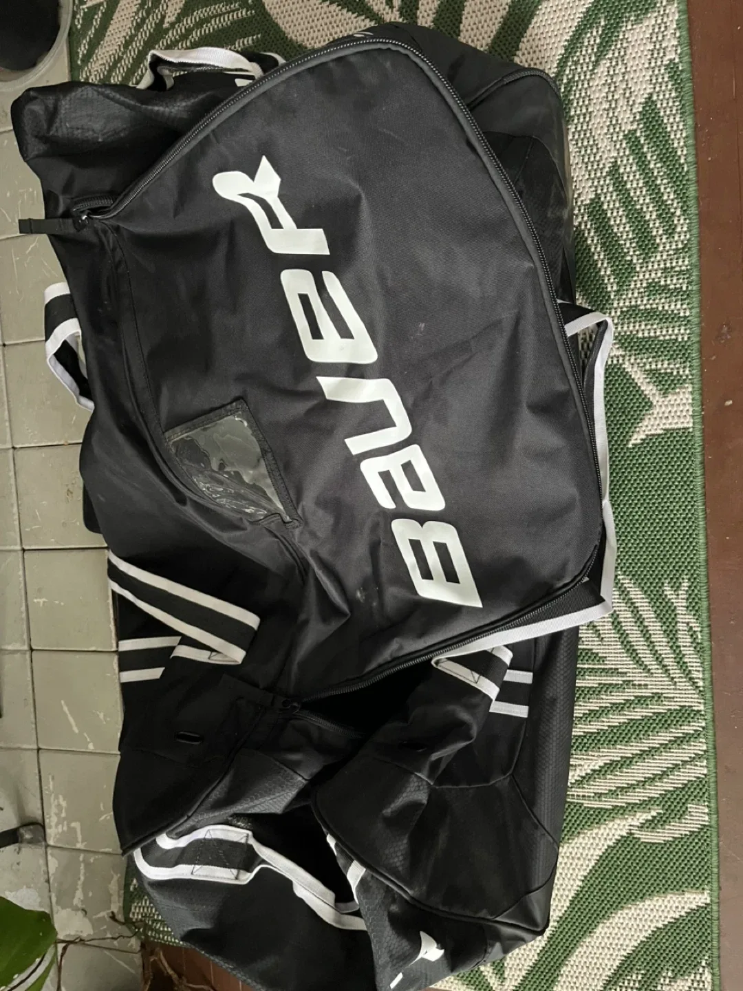 Bauer hockey bag