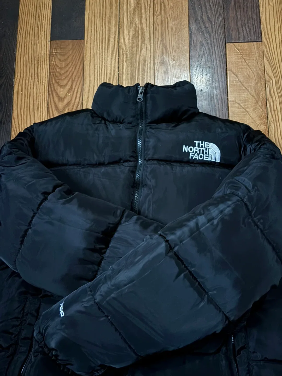 The North Face TNF 700 Puffer Jacket XL image indicator(2)