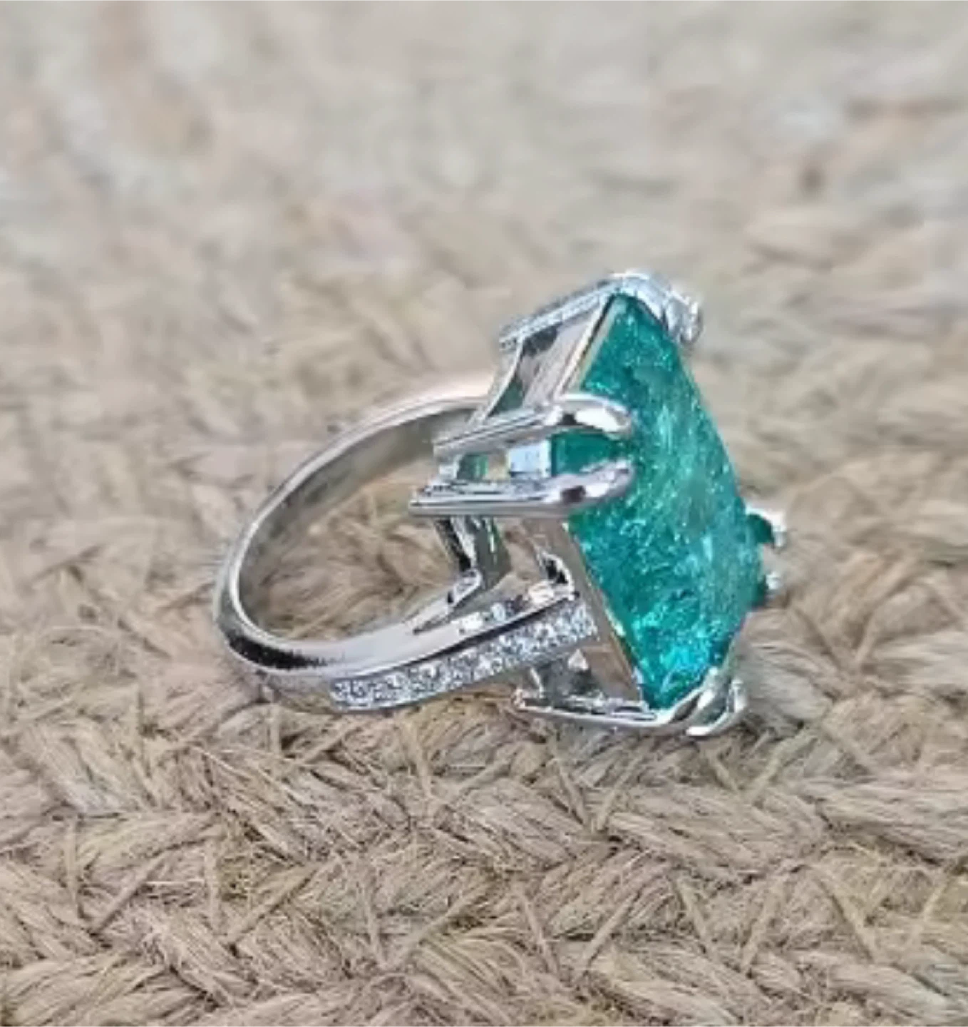 Emerald Cut Green Stone Ring - photo 5