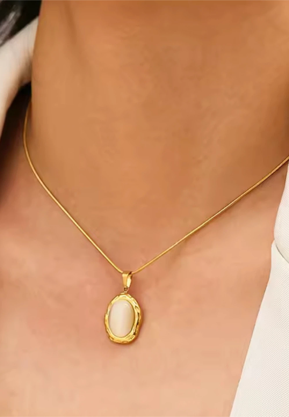 18k Gold plated stainless steel Tone Necklace - photo 2