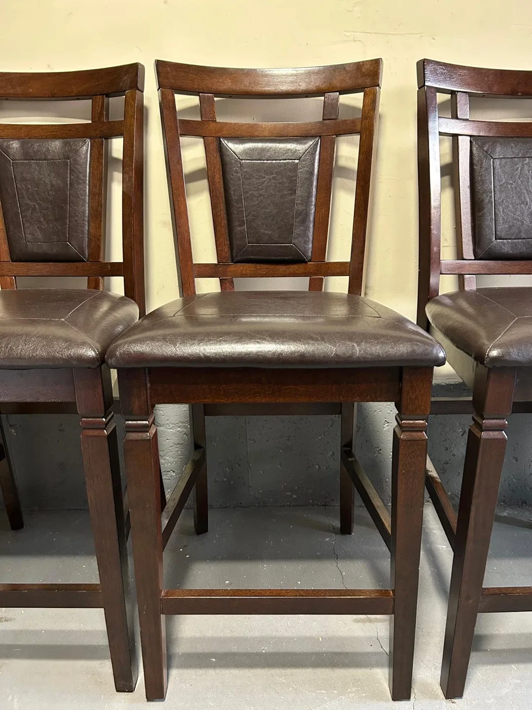 Dark Brown Square End Table & 6 Bar Stools