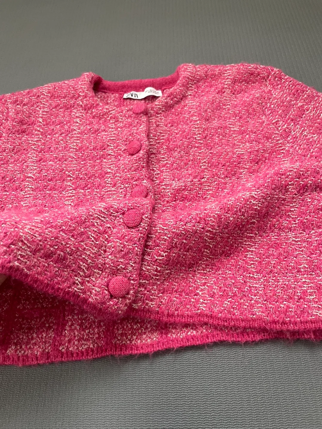 Zara Pink Tweed Cropped Cardigan - Size L image indicator(3)