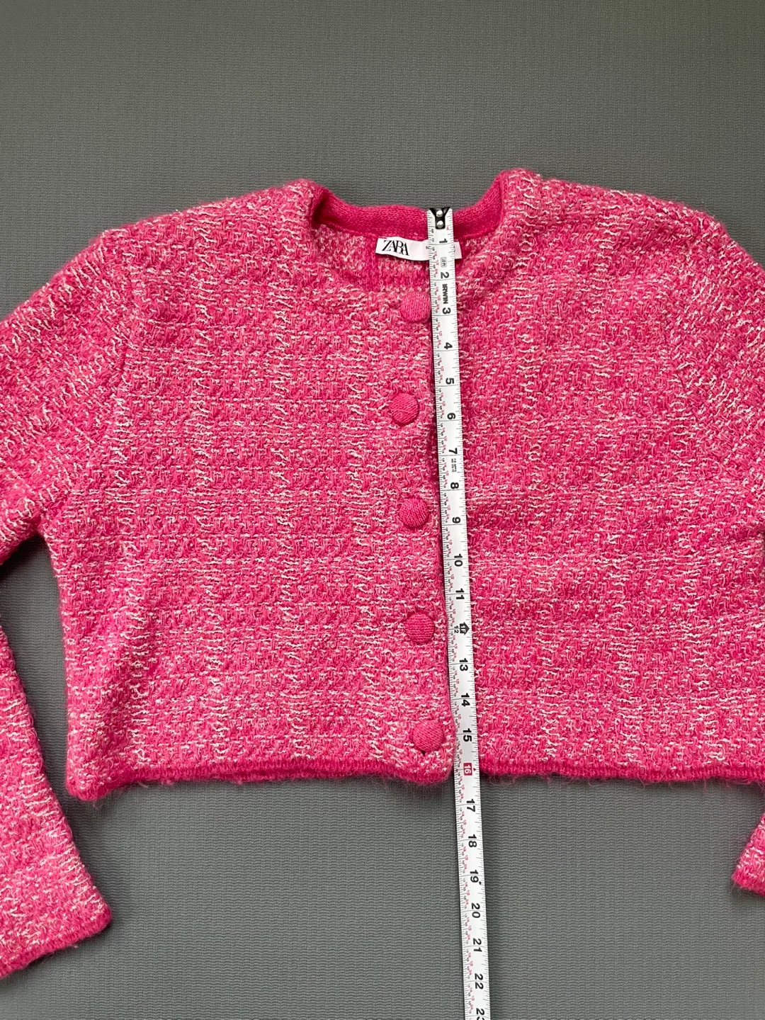 Zara Pink Tweed Cropped Cardigan - Size L image indicator(5)