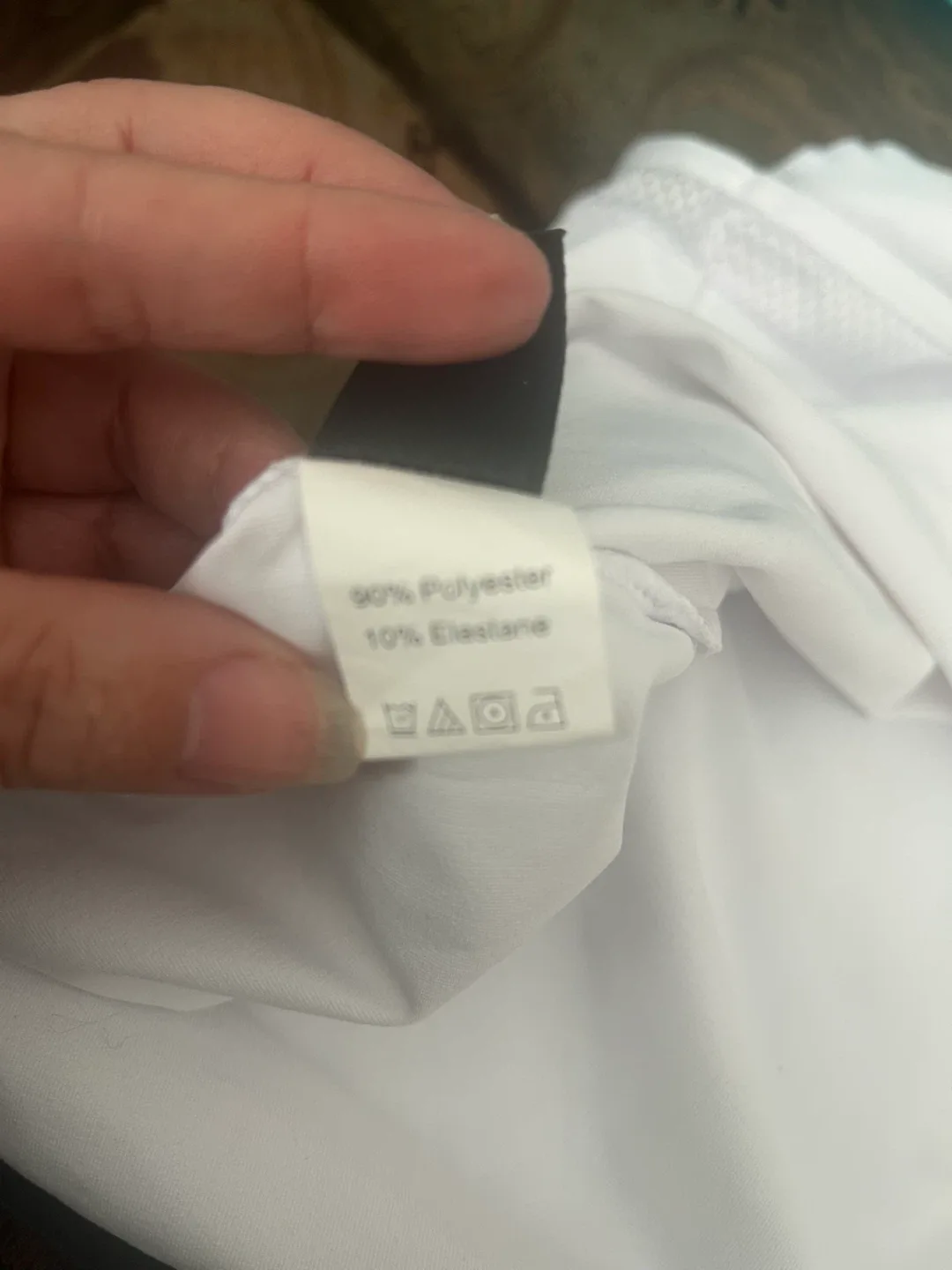 Shein White Tank Top - Size XL image indicator(4)