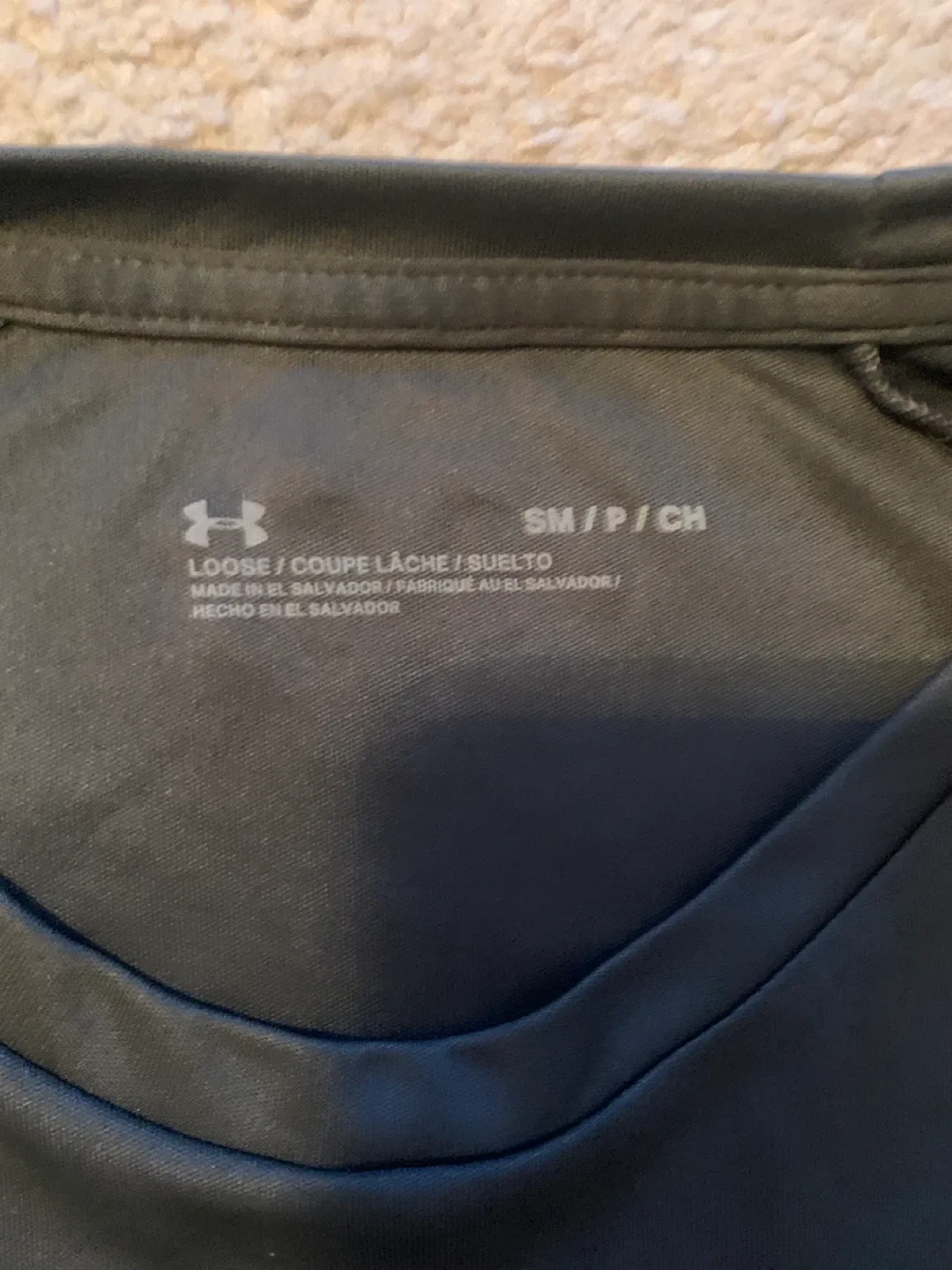 Under Armour Grey T-Shirt - Size Small image indicator(2)