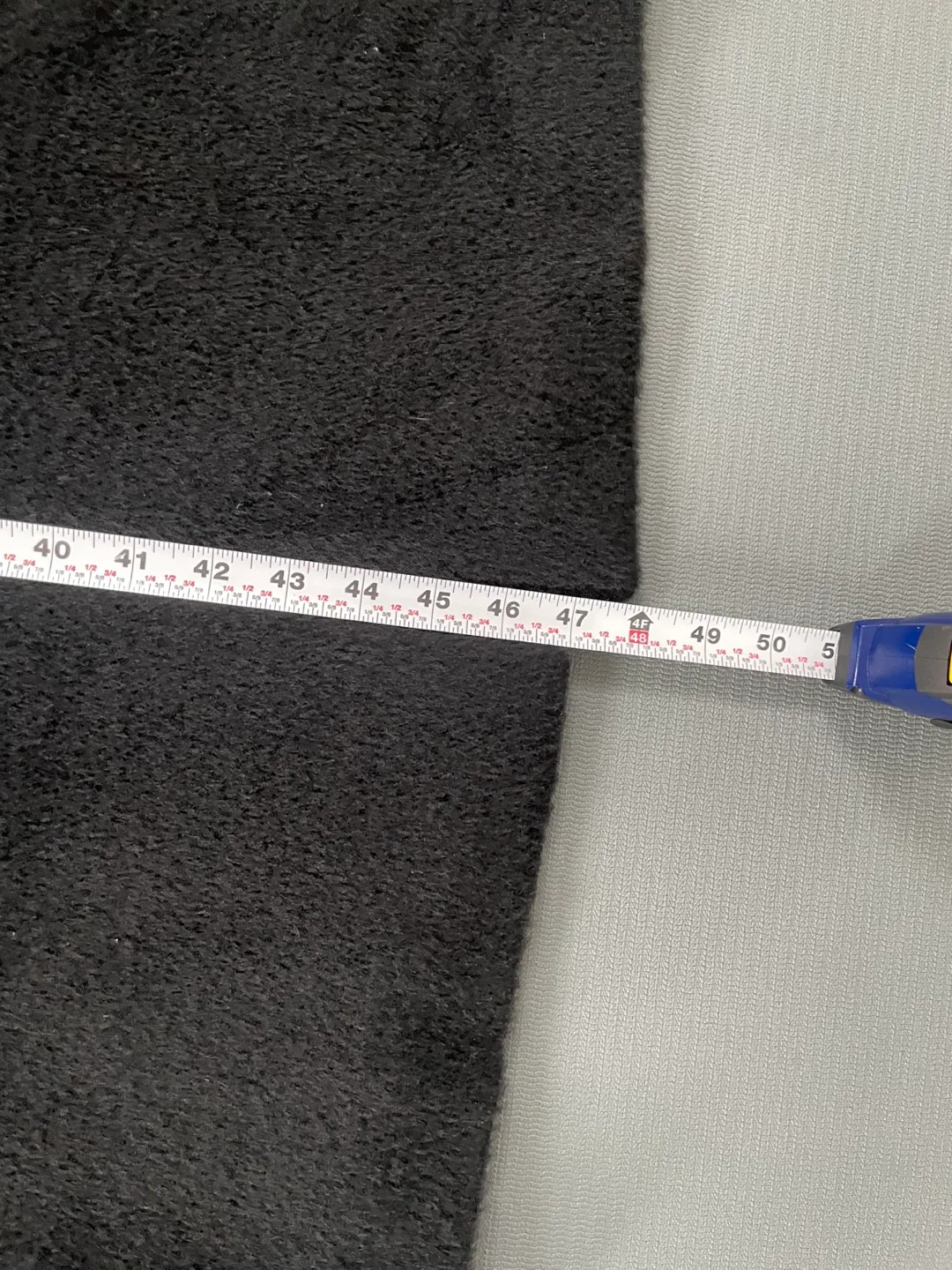 Black Long Coat with Fur Collar image indicator(3)