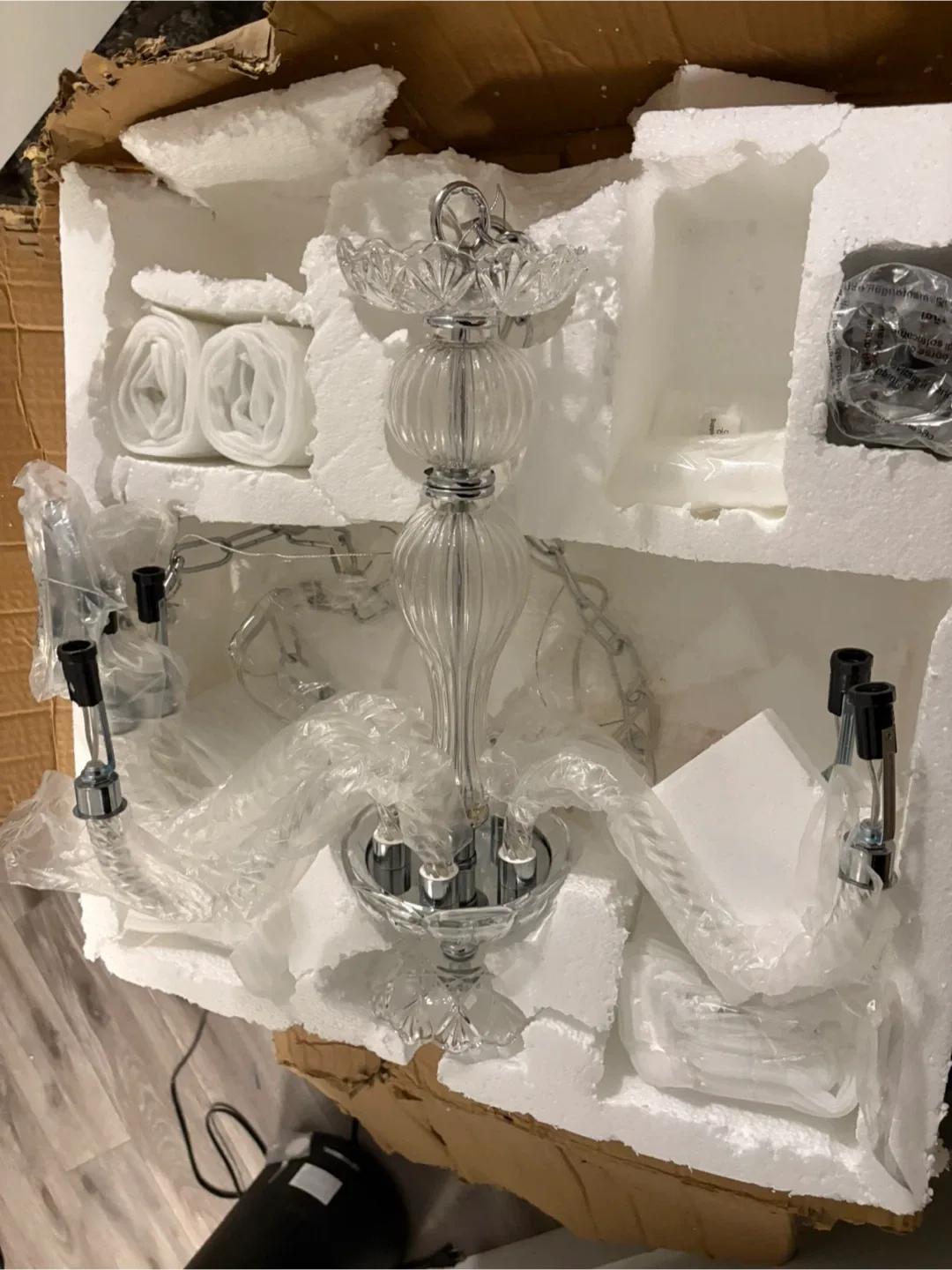 New Glass Chandelier image indicator(2)