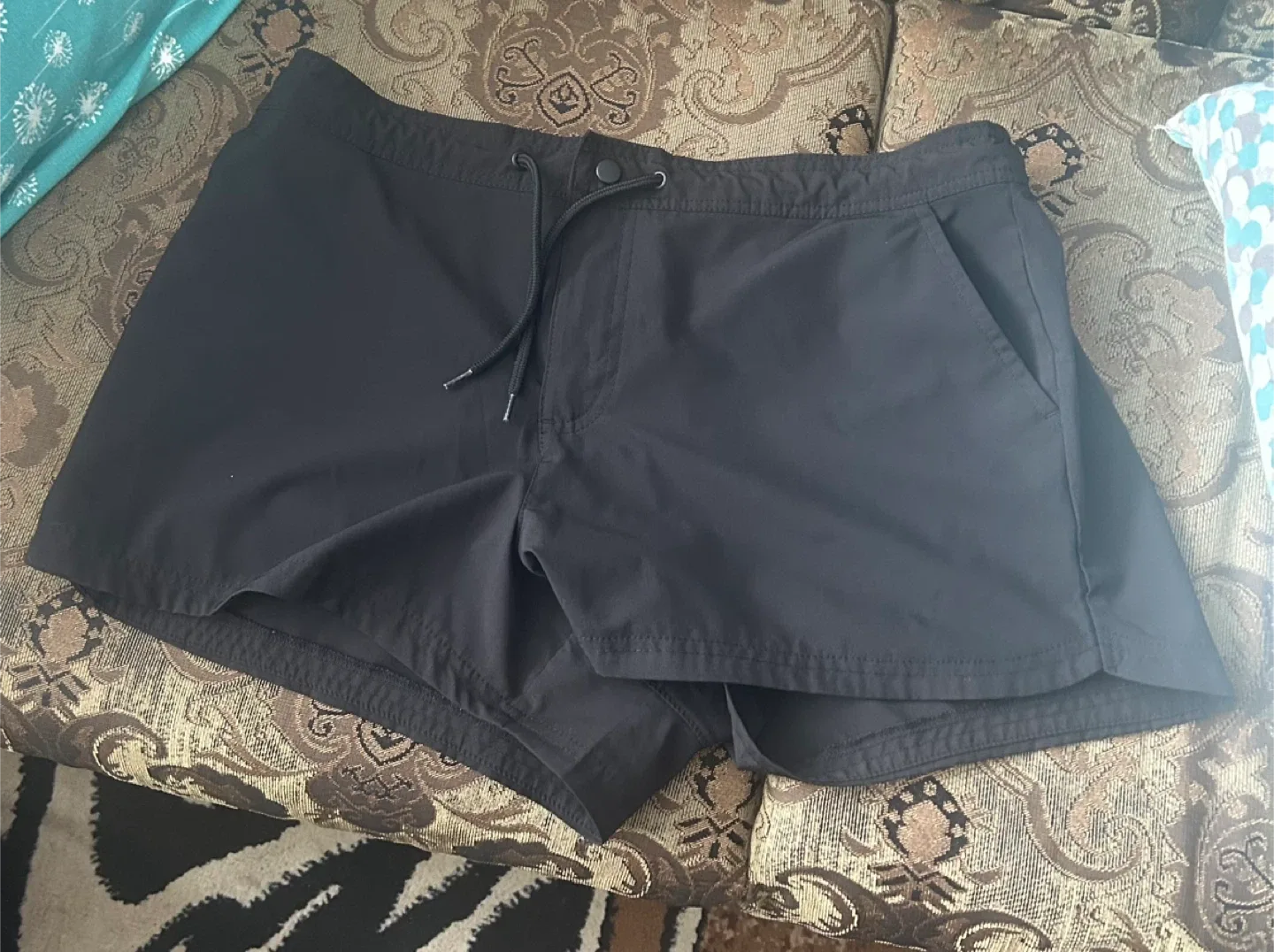George Black Shorts - Size L