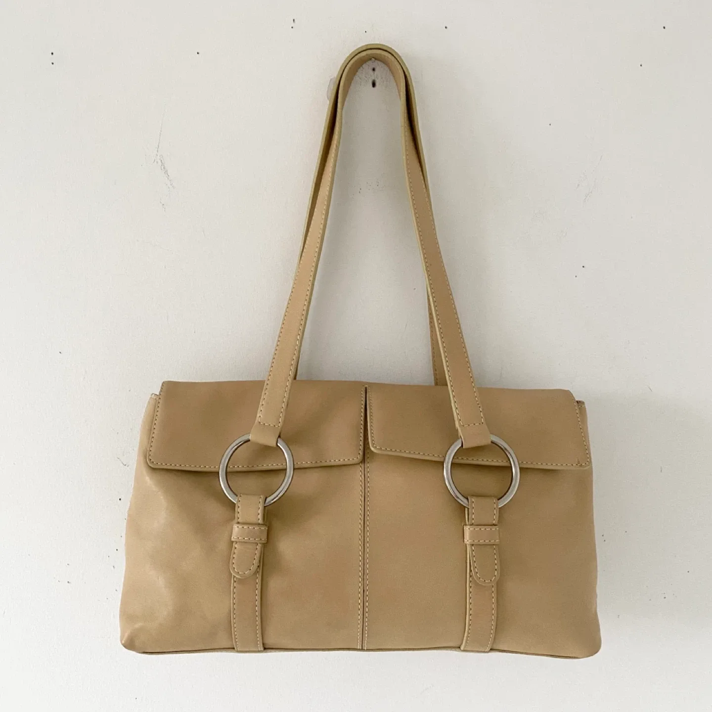 Y2K Leather Shoulder Bag with Silver Metal Ring image indicator(2)