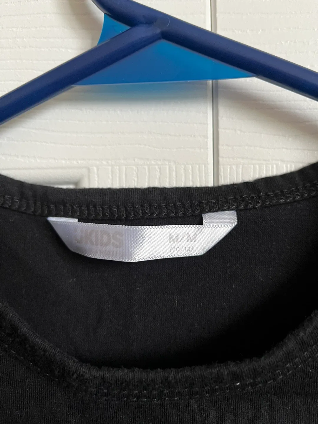 U-Kids Black Mystical Hearts Tee - Size M (10/12) image indicator(3)