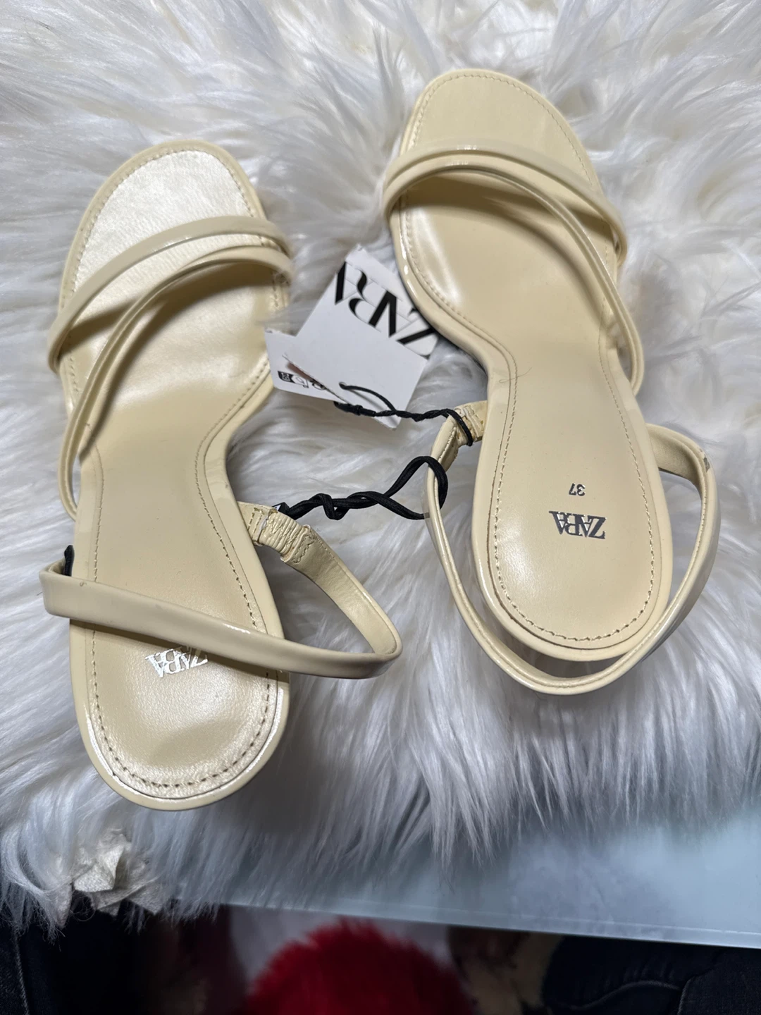 New Zara Heeled Sandals Size 37 - photo 2