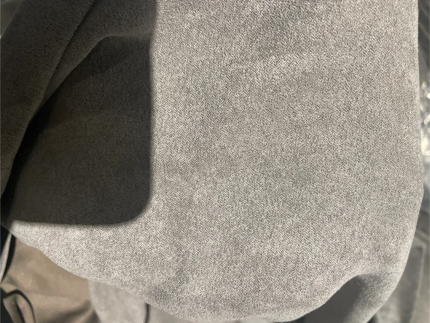 Grey Velvet Curtains image indicator(3)