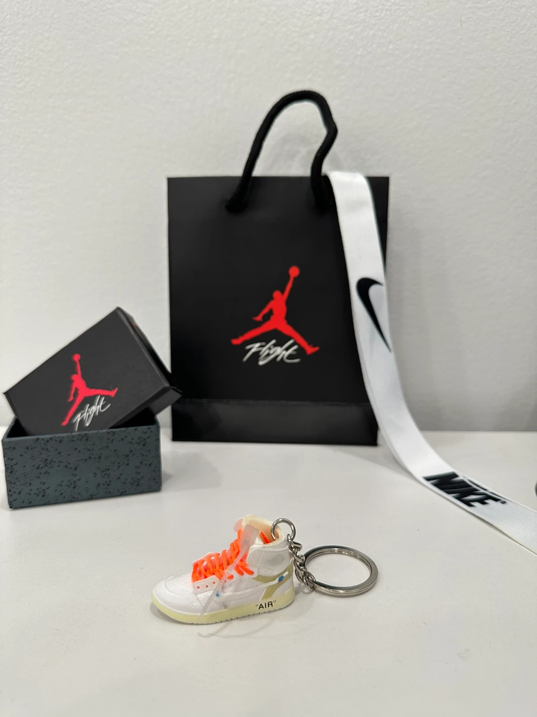 Jordan Sneaker Keychain Set - photo 4