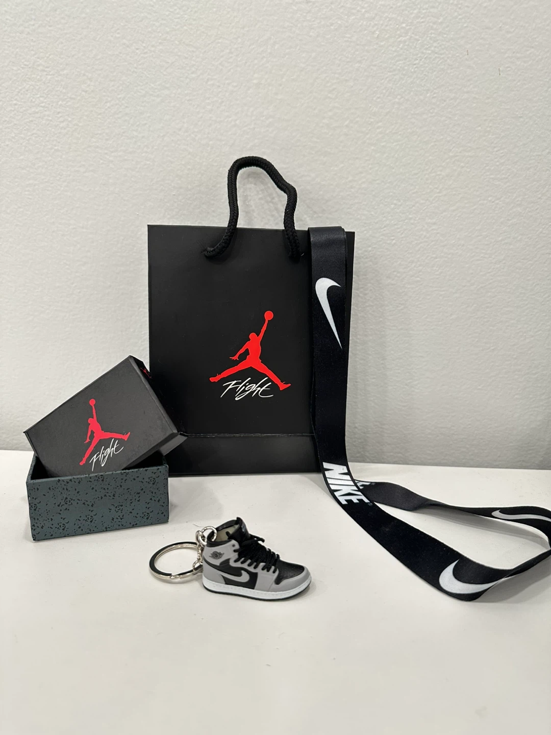 Jordan Sneaker Keychain Set - photo 5