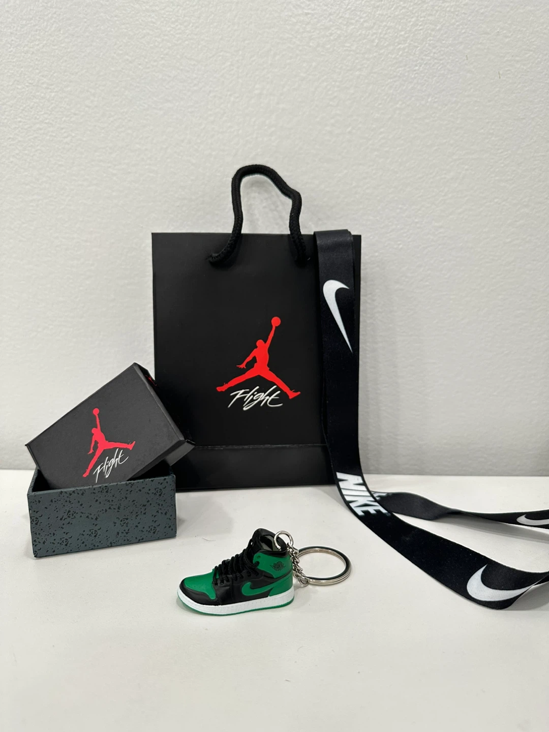 Jordan Sneaker Keychain Set - photo 3