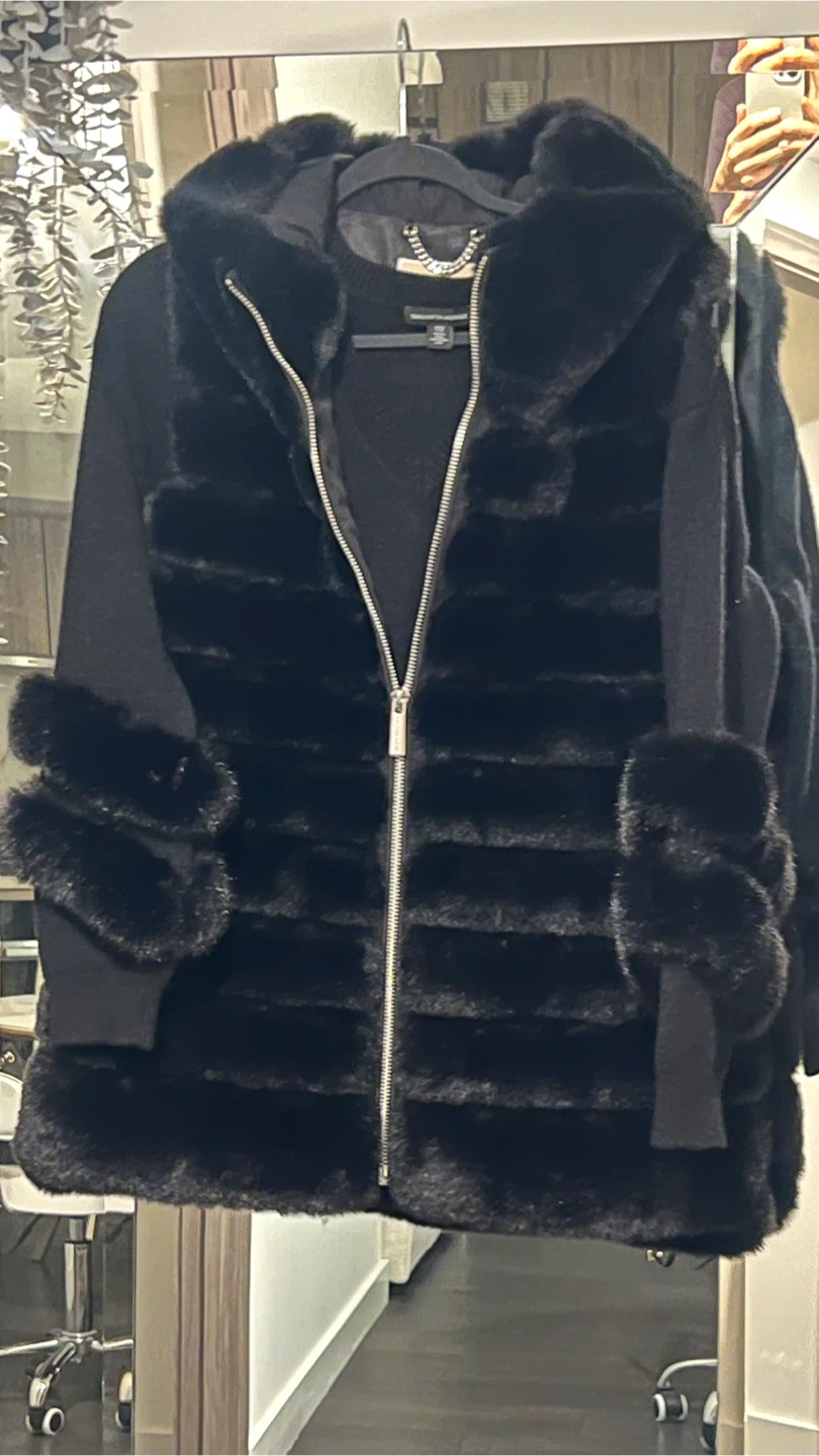 Saks Fifth Avenue Black Sweater with Faux Fur Cuffs - photo 5