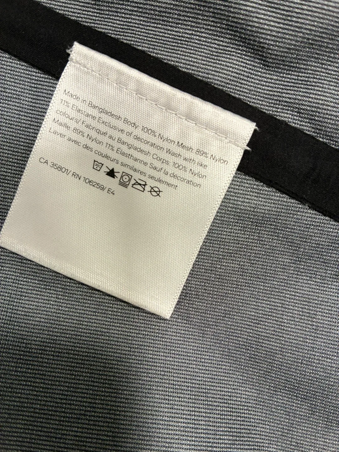Lululemon Rain Rules Jacket in Black Size Medium image indicator(4)