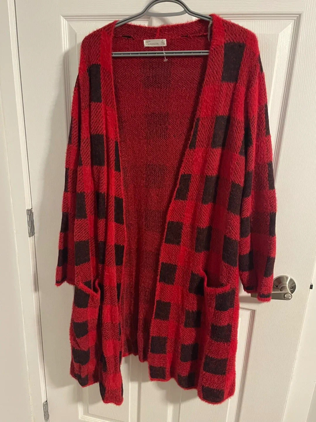 89th + Madison Red Plaid Cardigan - Size 3X