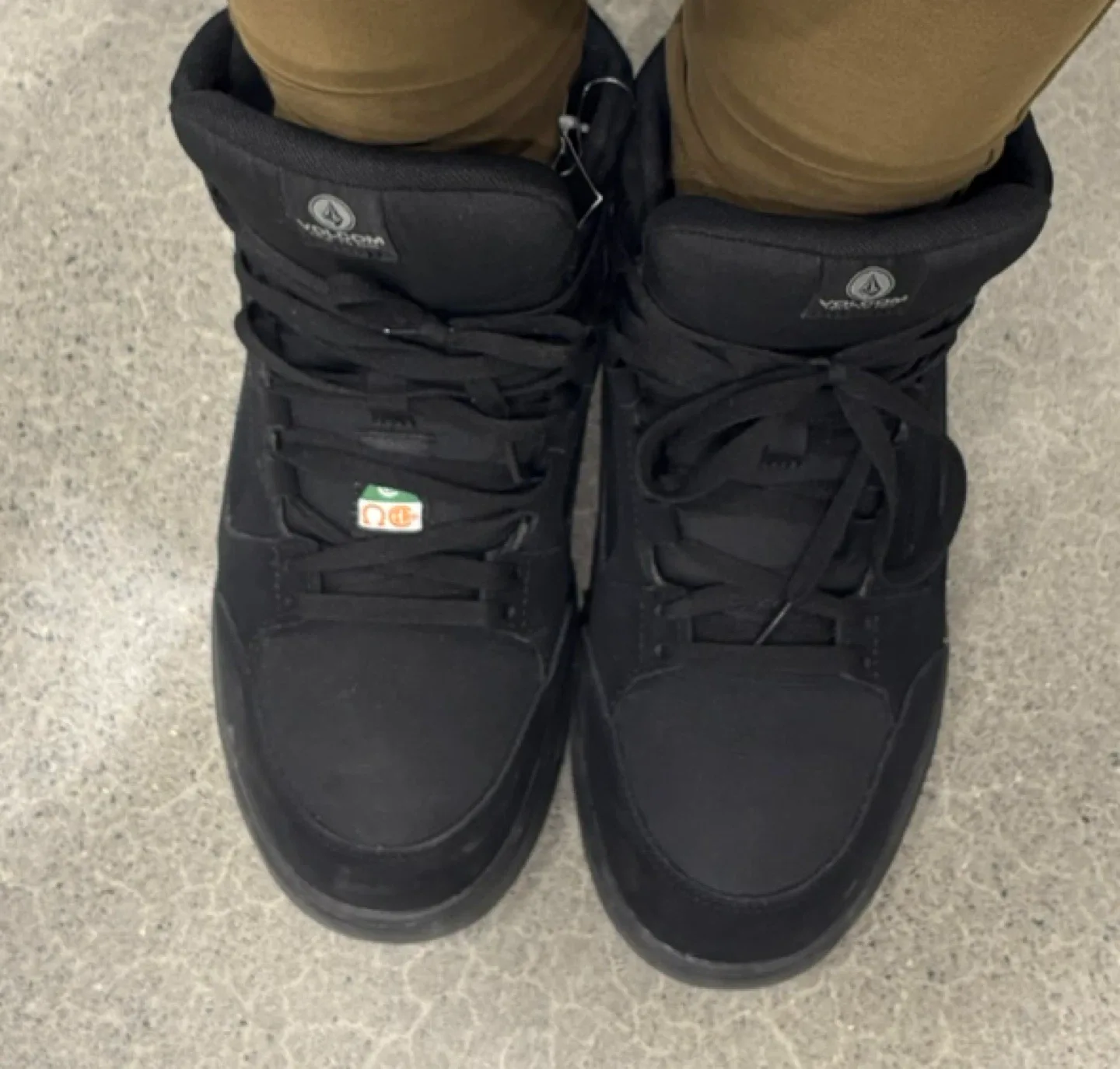 Volcom Black safety Shoes/Snow Shoes