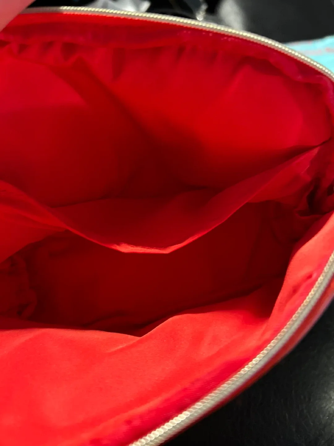 Bvlgari Parfums Pink Cosmetic Pouch image indicator(9)