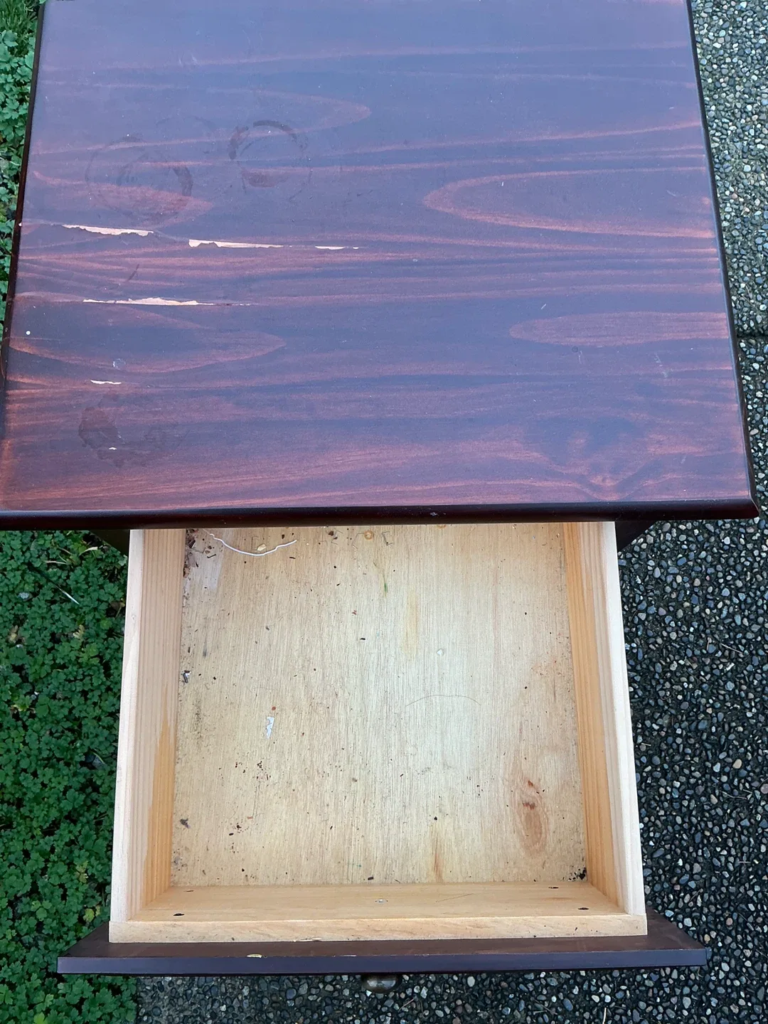 Wooden Nightstand with 2 Drawers image indicator(3)