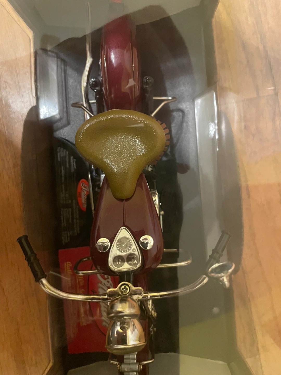 Tootsietoy 1942 Indian 442 Die-Cast Motorcycle Replica - photo 3