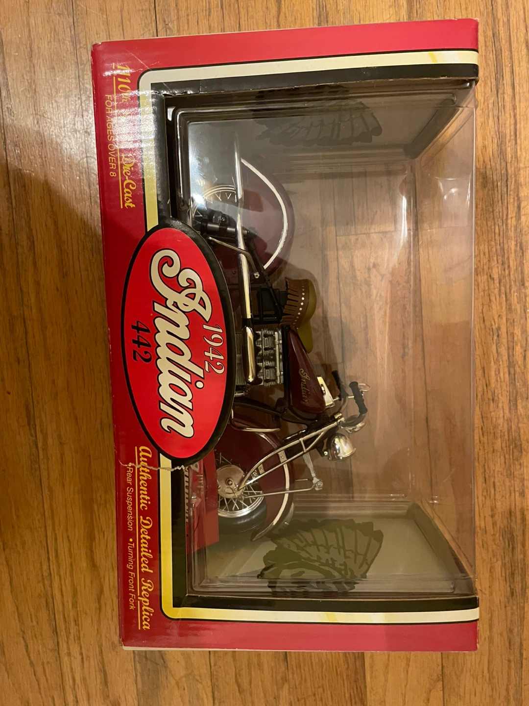 Tootsietoy 1942 Indian 442 Die-Cast Motorcycle Replica