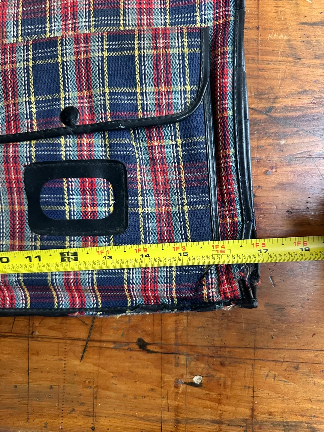 Vintage Plaid 70s Ice Skating Ski Boot Carrying Case RARE image indicator(10)