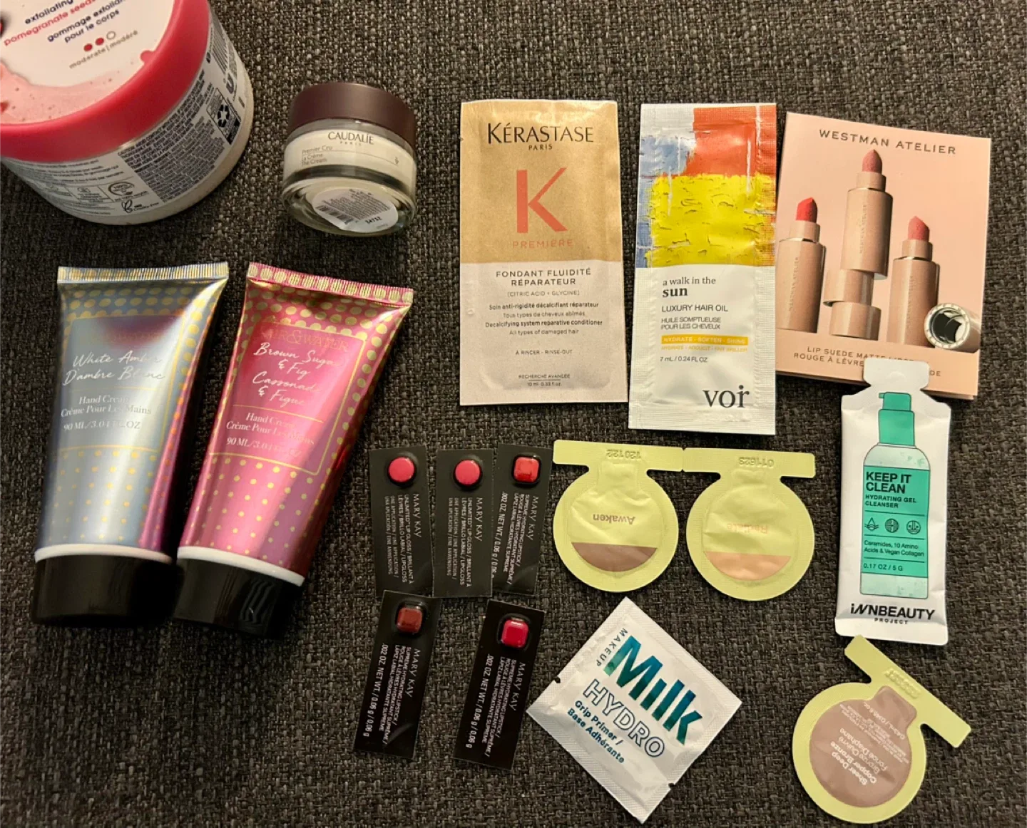 Beauty Sample Lot image indicator(3)