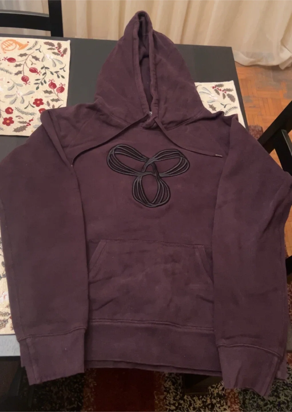 Tna Hoodie - Size L