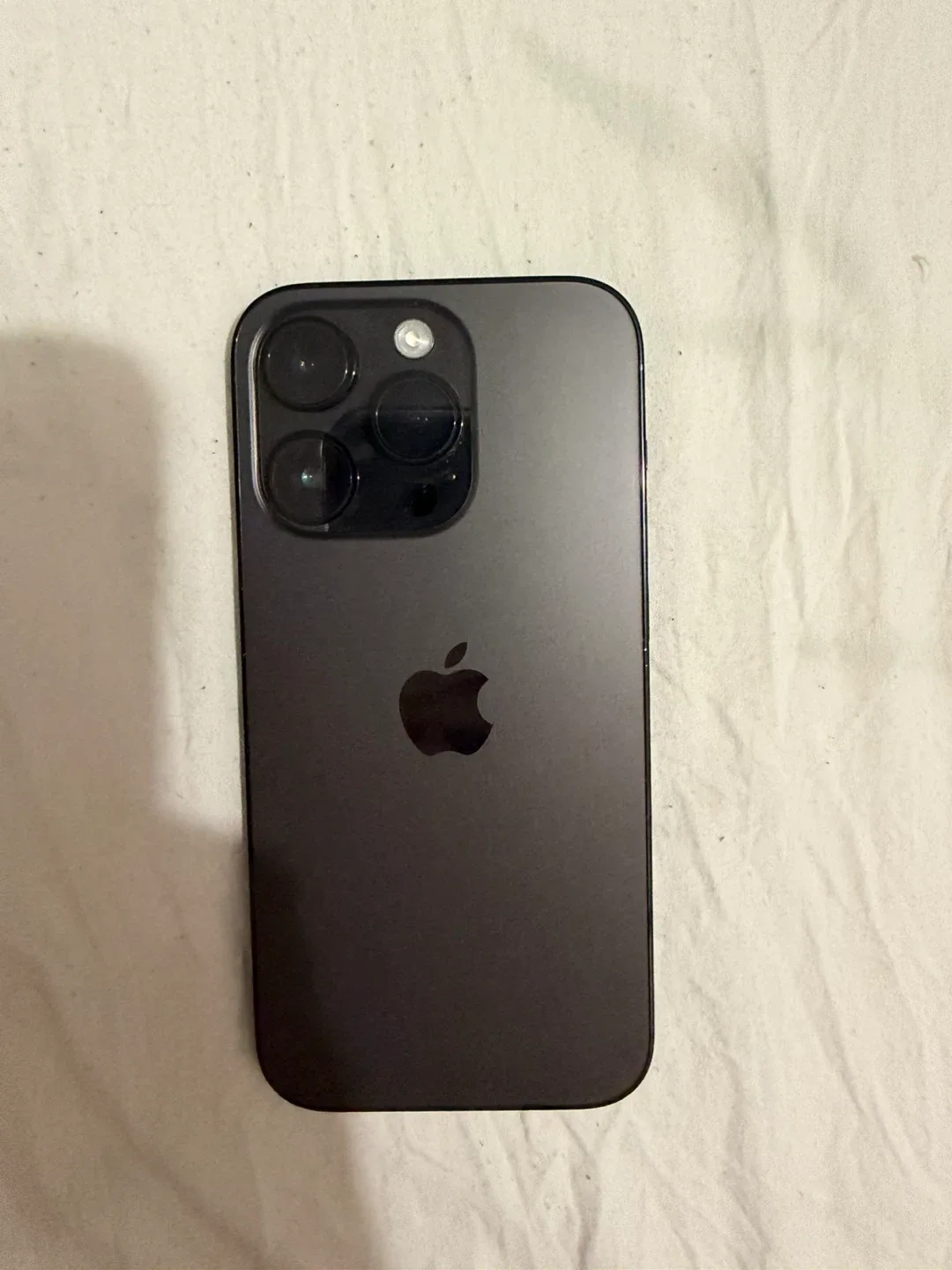 iPhone 14 Pro 128 gb with Versace Case image indicator(2)