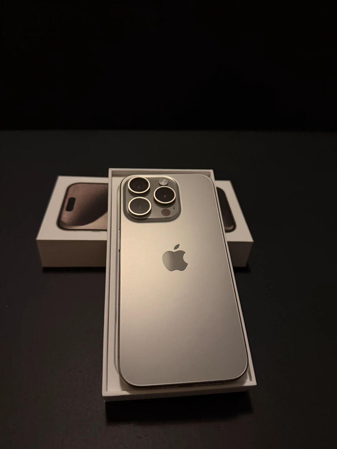 iPhone 15 Pro 128GB Natural Titanium - photo 4