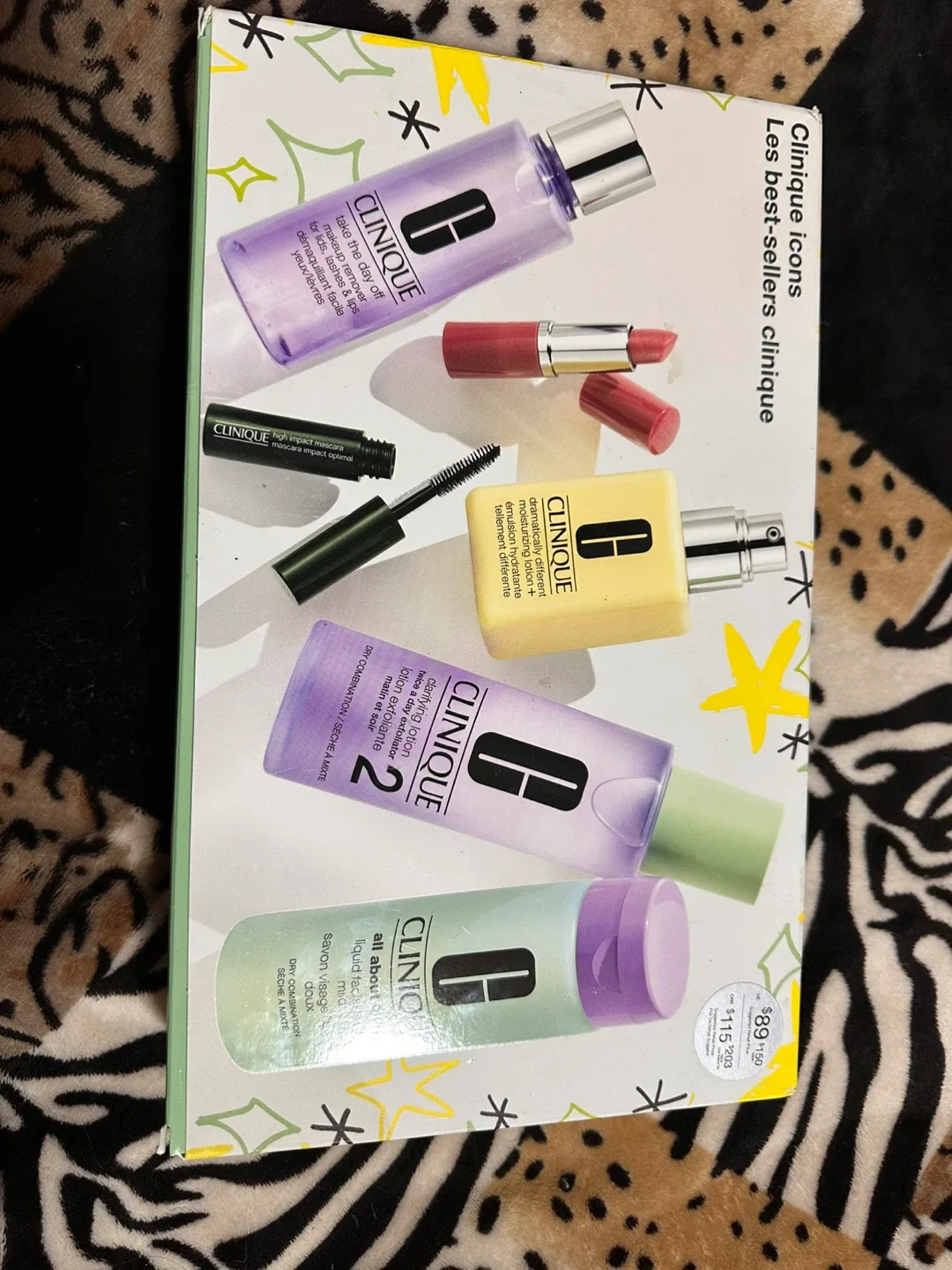 New Clinique Icons Les Best-Sellers Set