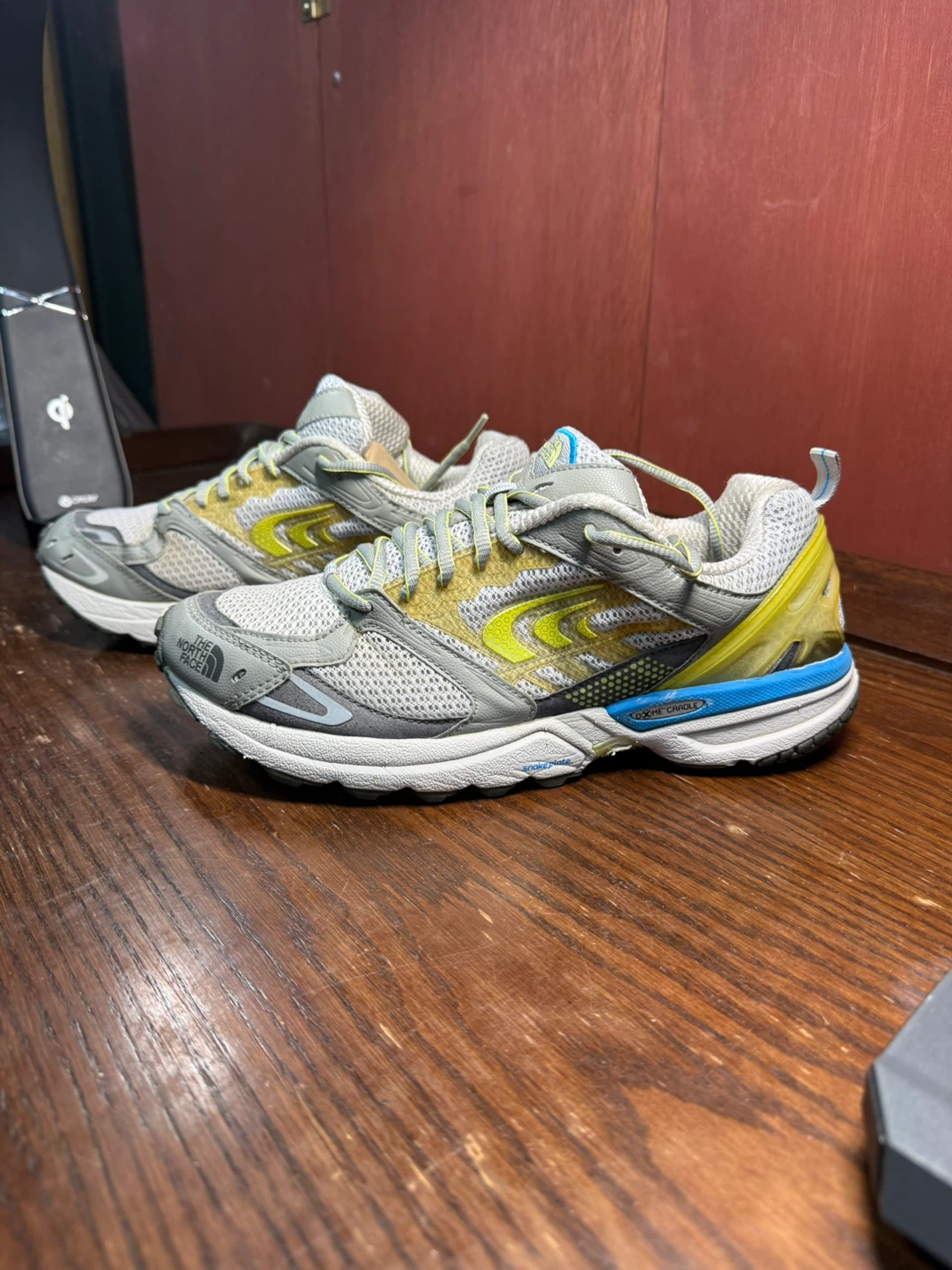 The North Face Women’s Double-Track  Running Shoe Size 8,5 US - photo 3