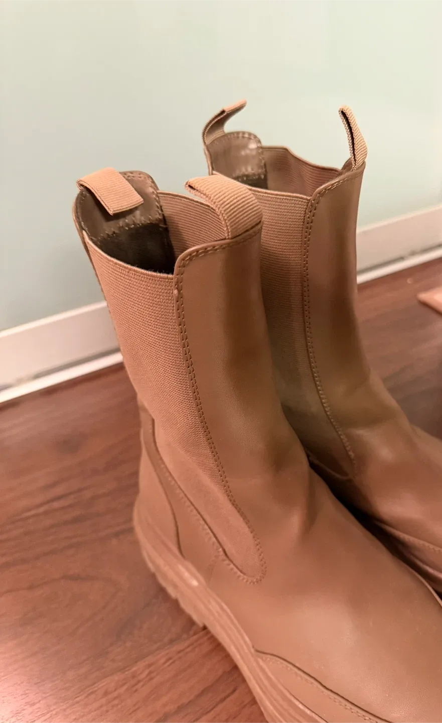 Khaki Chelsea Boots, Size 7 image indicator(3)
