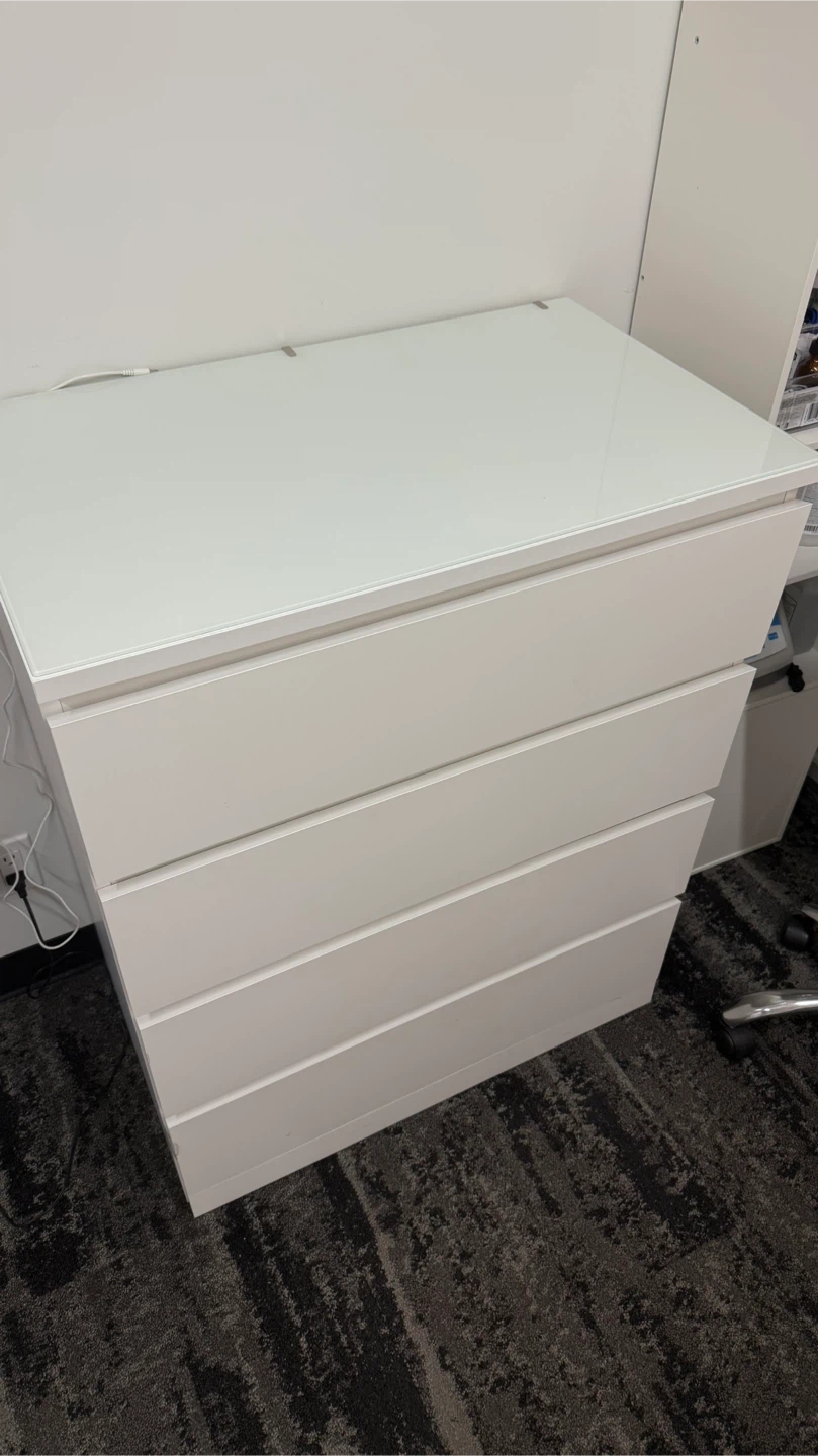 IKEA Hemnes White 4-Drawer Chest - photo 2