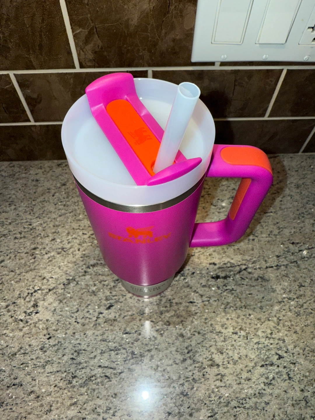 Brand new Stanley Quencher H2.0 Tumbler - 30 oz - photo 2