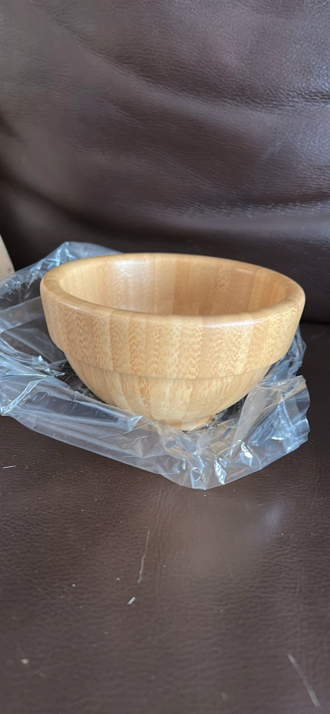 Pampered Chef cheese boards and Bamboo bowls - photo 2