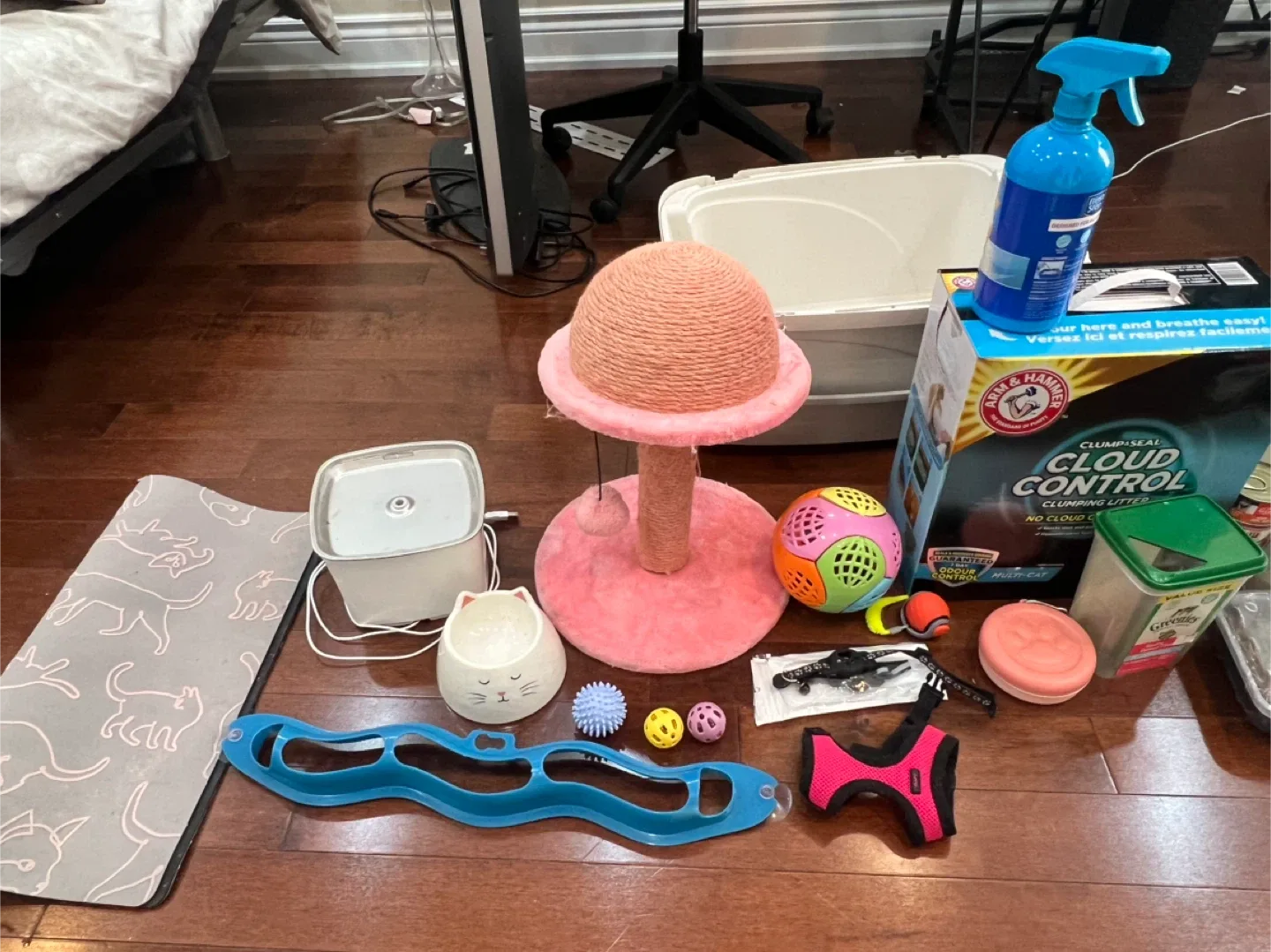 Cat Supplies Bundle image indicator(3)