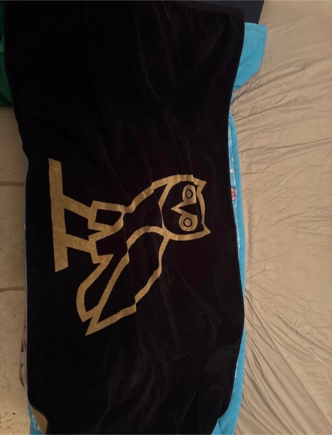 OVO Owl Towel - Black/Gold