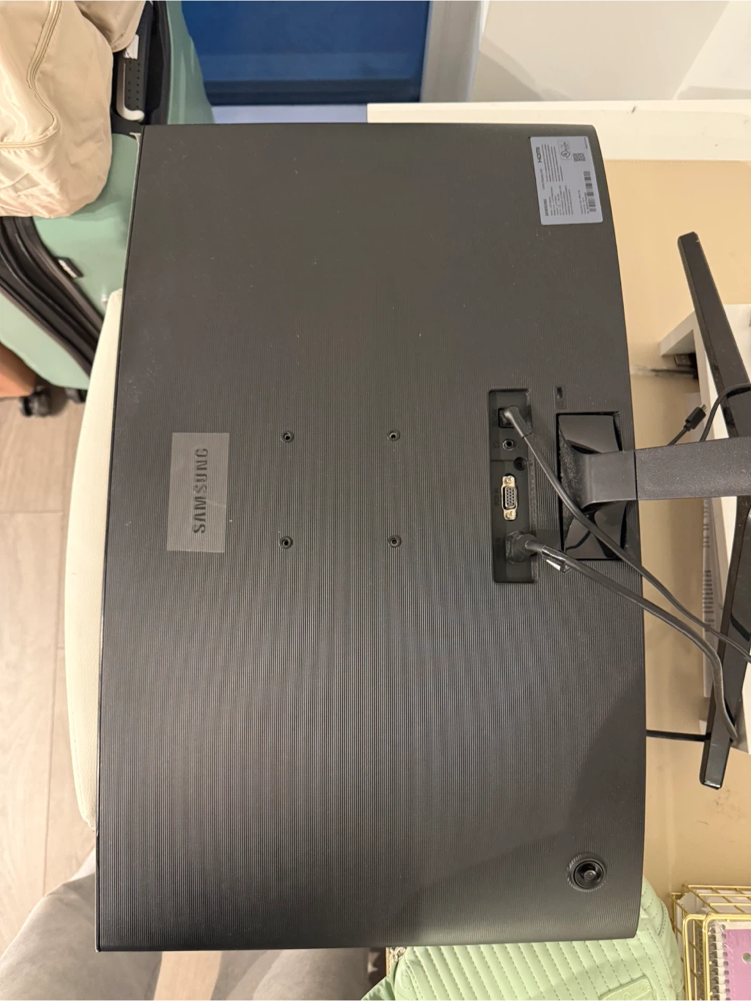 MOVING OUT!!! Samsung 27" Curved LED Monitor - photo 5