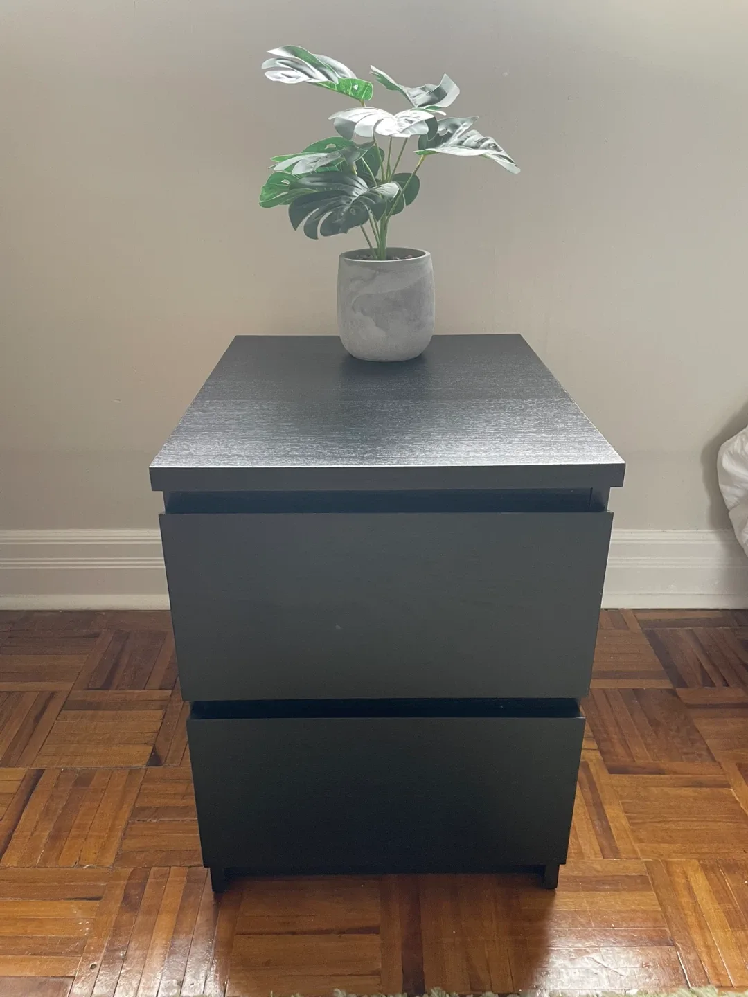 Black 2-Drawer Nightstand