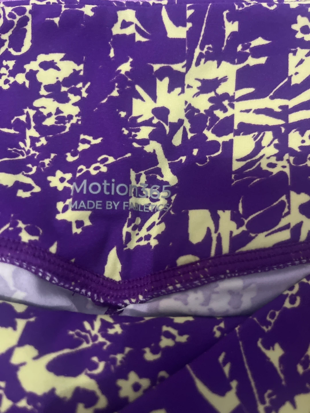 Motion365 Fabletics Purple Patterned Leggings - photo 3
